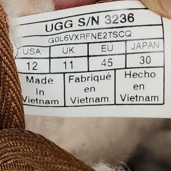 UGG Men's Neumel US 12 Chestnut Suede Sheepskin Lined LaceUp Ankle Chukka Boots - Picture 11 of 16